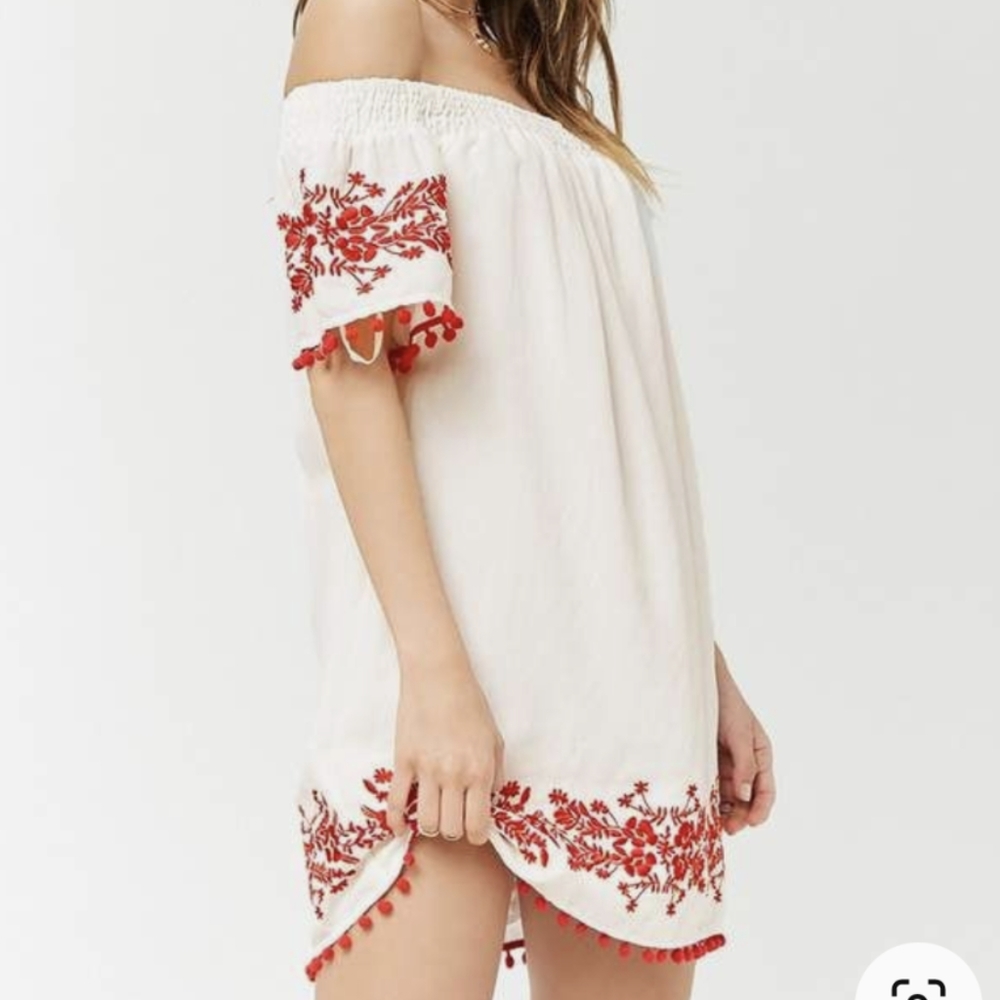 Forever 21 White Red Embroidered Red Off The Shoulder Dress 0X